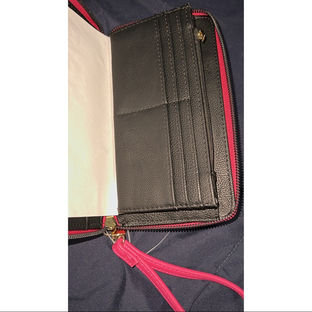BETSEY JOHNSON ~Zip-around Wallet Wrislet (NWT) - Picture 7 of 11